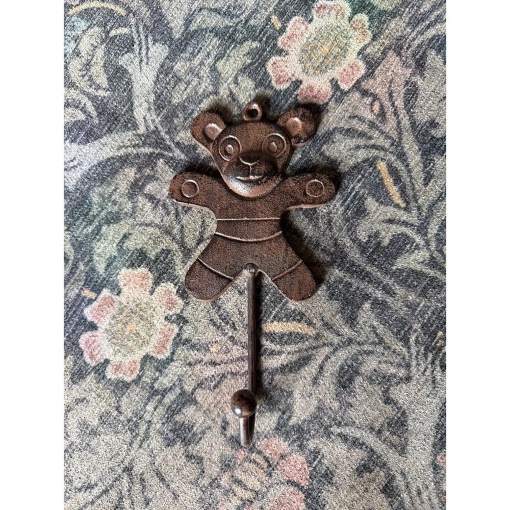 Vintage Cast Iron Teddy Bear Wall Hook – Rustic Nursery Decor
